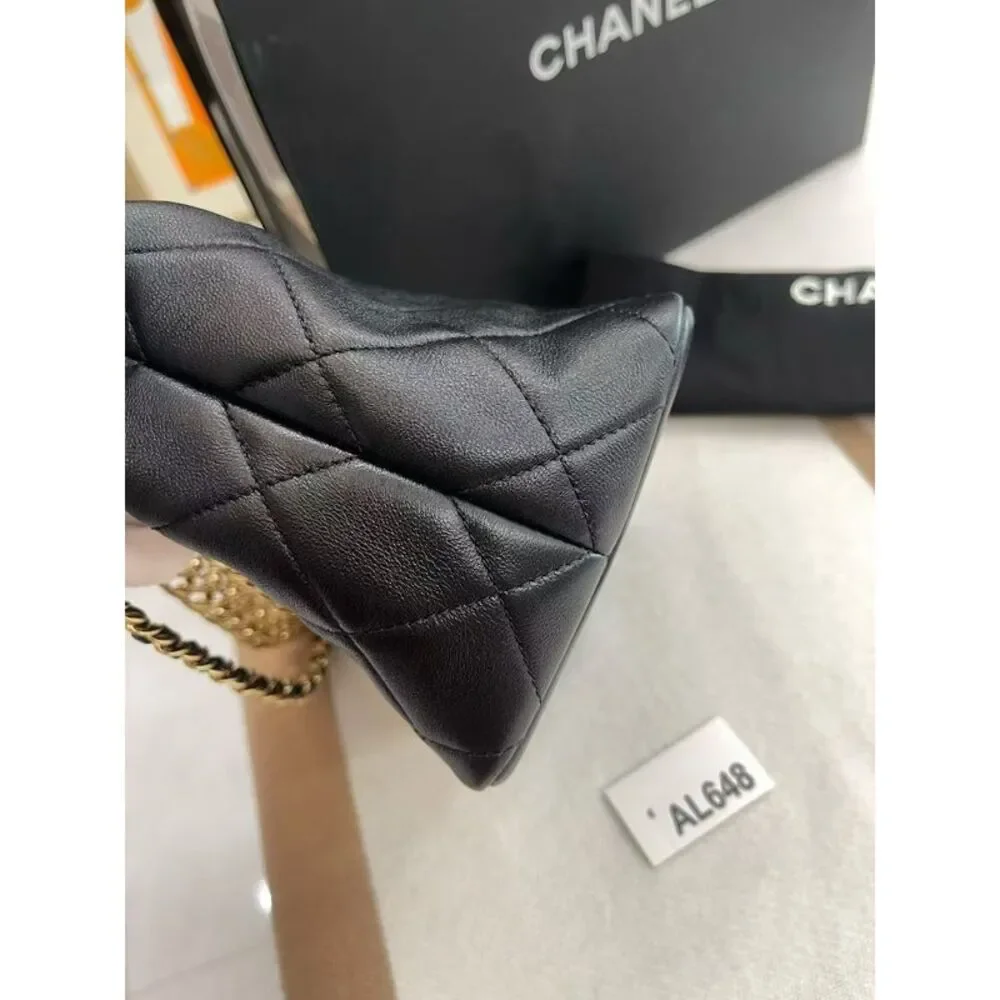 Chanel Women Pre-Loved Bag Very Good Condition